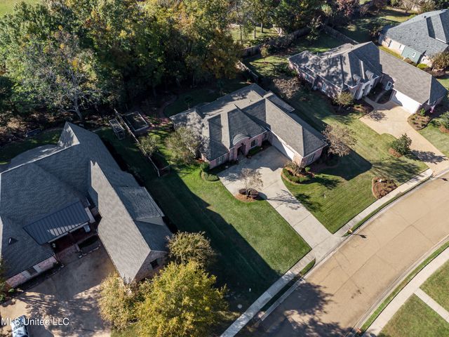 129 Victoria Place, Madison, MS 39110