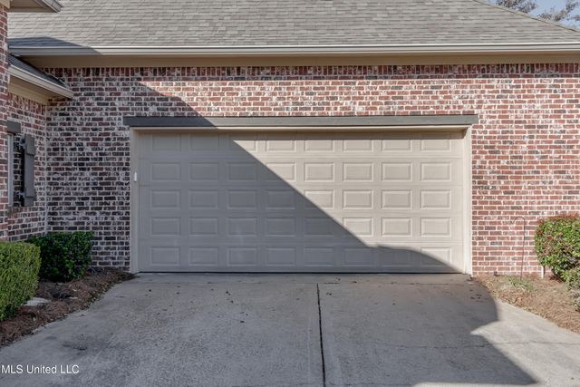 129 Victoria Place, Madison, MS 39110