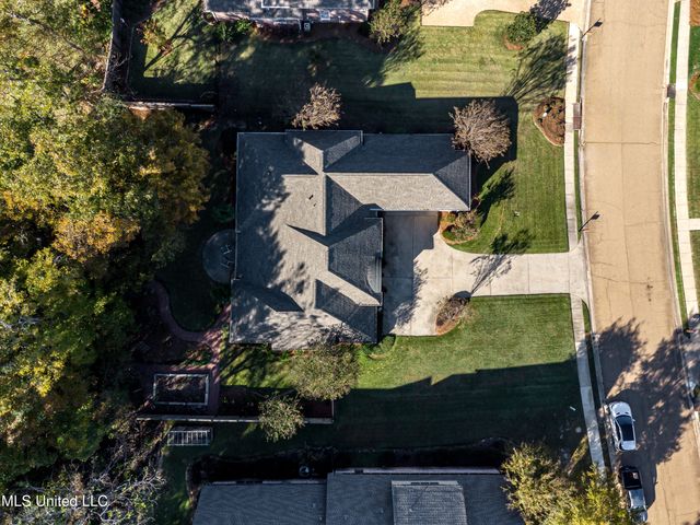 129 Victoria Place, Madison, MS 39110