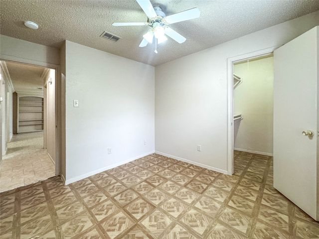 1112 Autumn Oak Drive, Denton, TX 76209