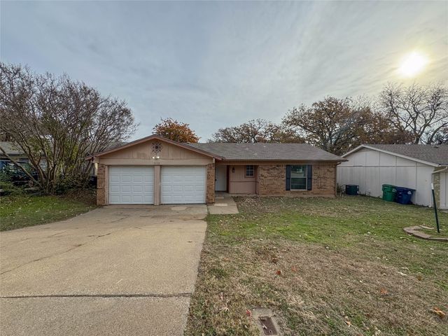1112 Autumn Oak Drive, Denton, TX 76209