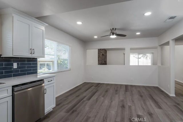 25040 Everett Drive, Newhall, CA 91321