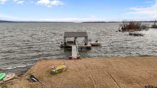 21850 South Shore Drive, Chandler, TX 75758