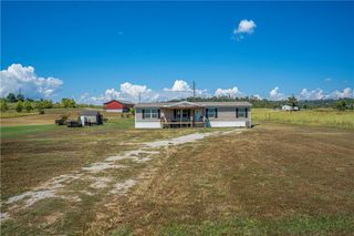 1863 Marion County 4010, Yellville, AR 72687