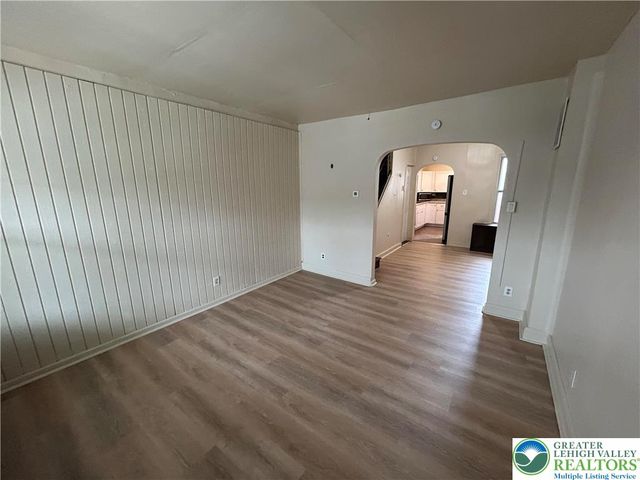 222 Clearfield Street, Freemansburg Boro, PA 18017