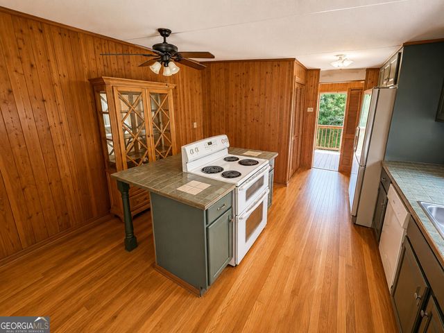 4231 Prather Bridge Road, Toccoa, GA 30577