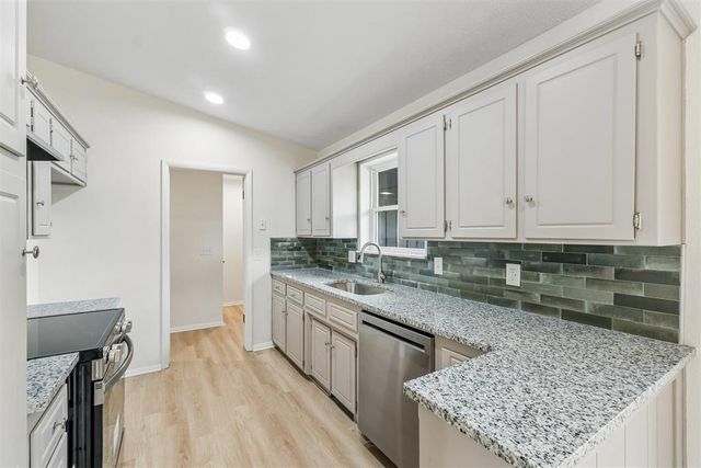 6736 Cherry Place, Oklahoma City, OK 73127