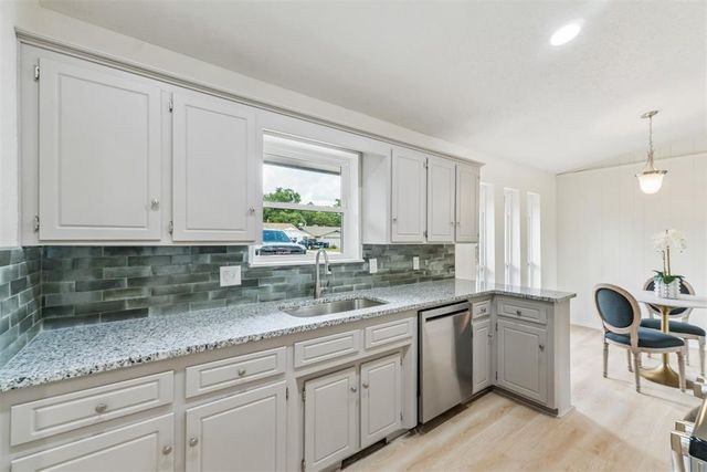 6736 Cherry Place, Oklahoma City, OK 73127