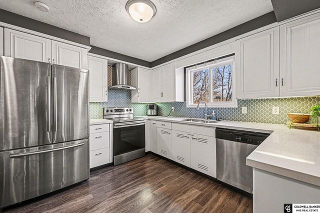 7515 S 18 Street, Bellevue, NE 68147