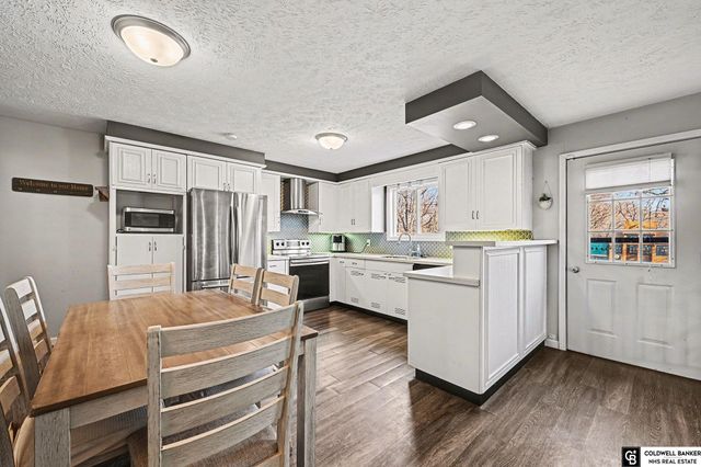 7515 S 18 Street, Bellevue, NE 68147