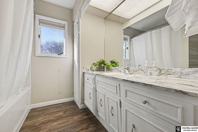 7515 S 18 Street, Bellevue, NE 68147