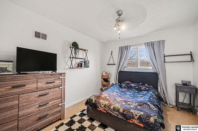 7515 S 18 Street, Bellevue, NE 68147