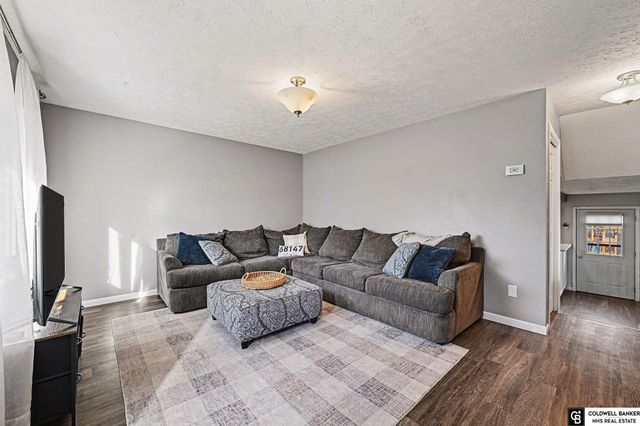 7515 S 18 Street, Bellevue, NE 68147