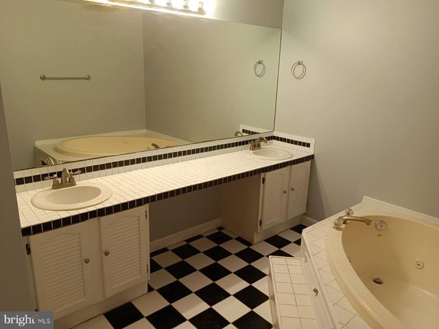 17 WOOD ST, Woodsboro, MD 21798