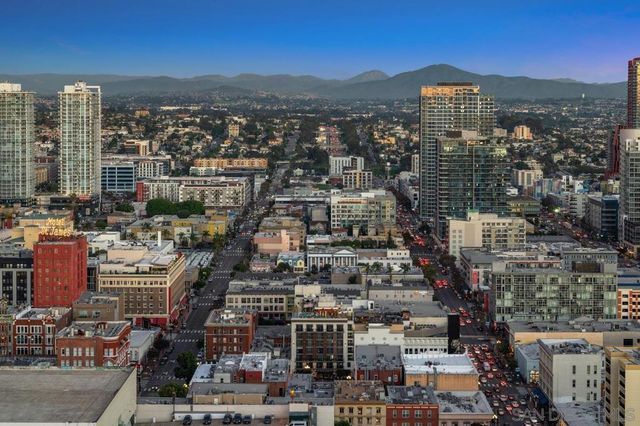 700 Front St 2701, San Diego, CA 92101