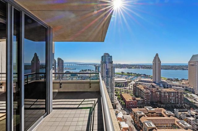 700 Front St 2701, San Diego, CA 92101