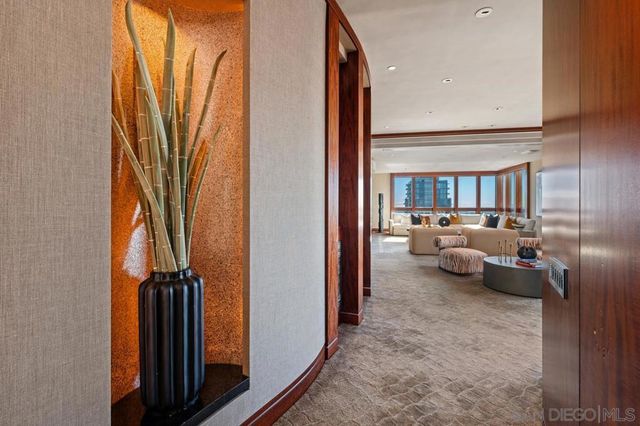 700 Front St 2701, San Diego, CA 92101