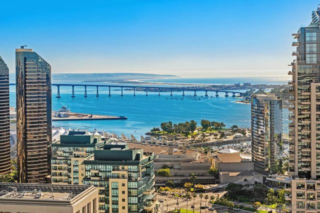 700 Front St 2701, San Diego, CA 92101