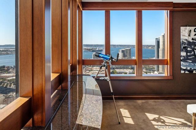 700 Front St 2701, San Diego, CA 92101