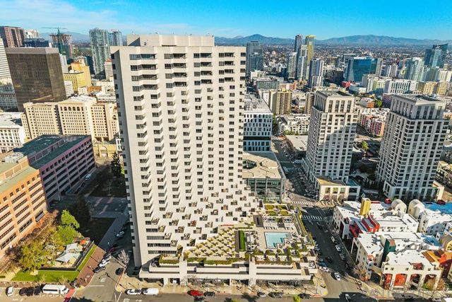 700 Front St 2701, San Diego, CA 92101