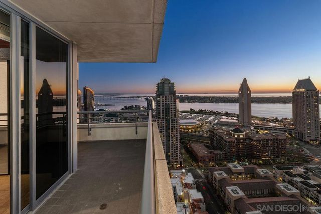 700 Front St 2701, San Diego, CA 92101