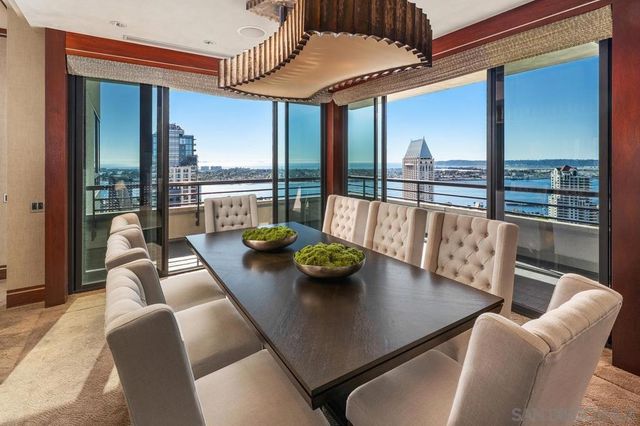 700 Front St 2701, San Diego, CA 92101