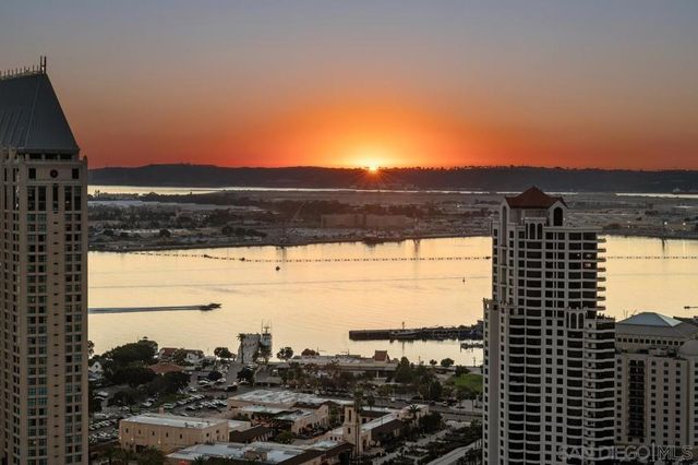 700 Front St 2701, San Diego, CA 92101