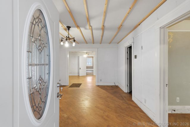 1408 E 6th Street, Okmulgee, OK 74447