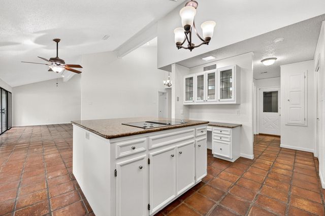 1301 Mill Creek DR, Salado, TX 76571