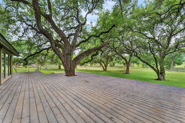 1301 Mill Creek DR, Salado, TX 76571