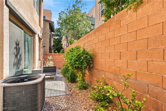 11361 Gravitation Drive, Las Vegas, NV 89135