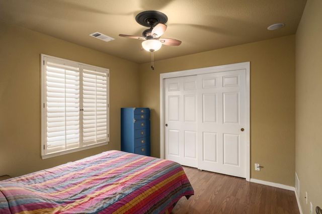 295 W Paul Avenue, Clovis, CA 93612