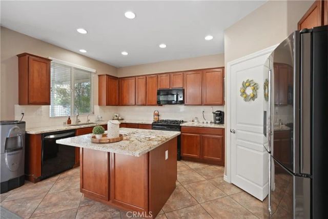 34229 Larksburg Court, Lake Elsinore, CA 92532
