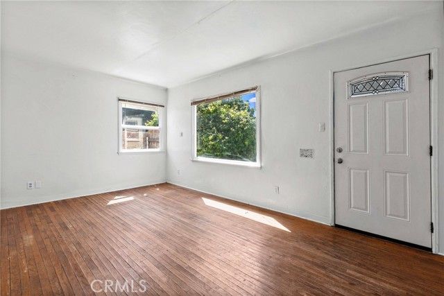 406 S I Street, Lompoc, CA 93436