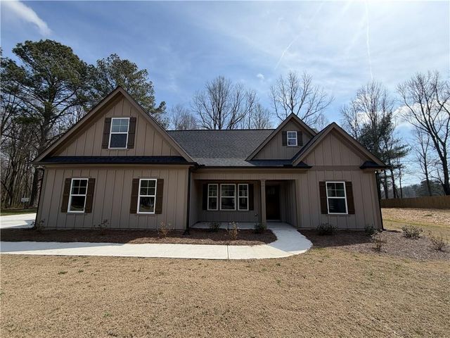 629 136 Connector, Talking Rock, GA 30175