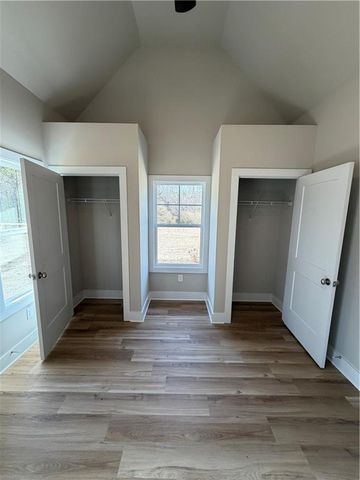 629 136 Connector, Talking Rock, GA 30175