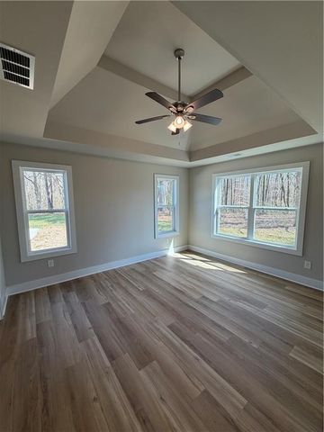 629 136 Connector, Talking Rock, GA 30175