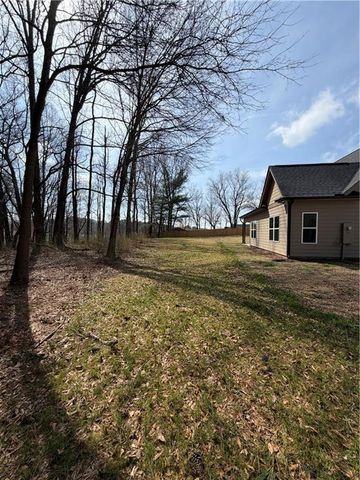 629 136 Connector, Talking Rock, GA 30175