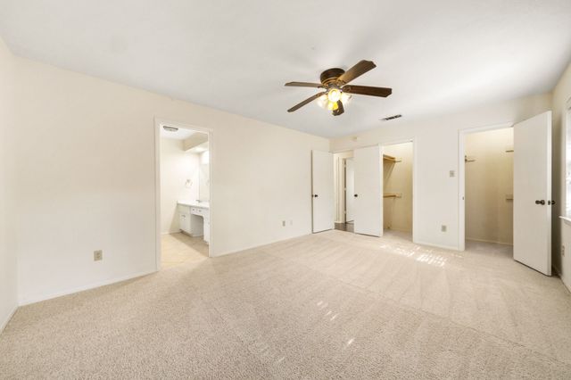 2811 Wentwood Drive, Grapevine, TX 76051