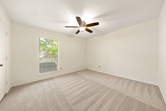 2811 Wentwood Drive, Grapevine, TX 76051