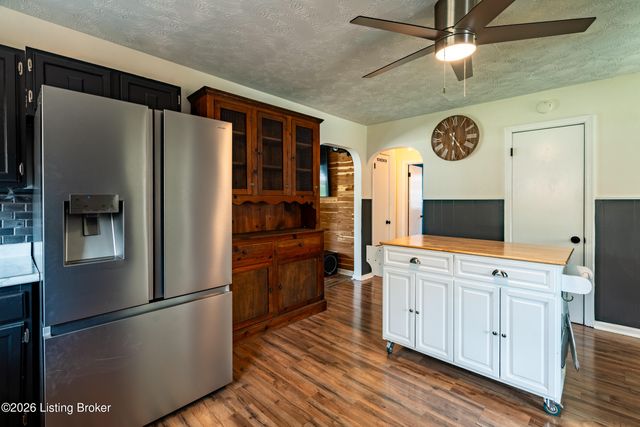 220 Lee St, Shepherdsville, KY 40165