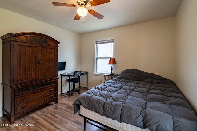 220 Lee St, Shepherdsville, KY 40165