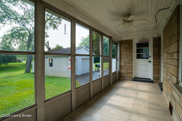 220 Lee St, Shepherdsville, KY 40165