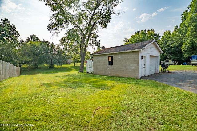 220 Lee St, Shepherdsville, KY 40165