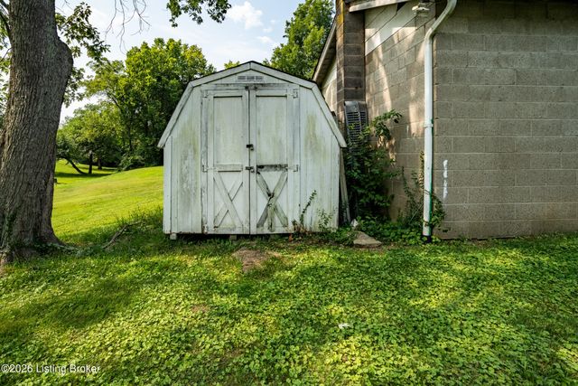 220 Lee St, Shepherdsville, KY 40165