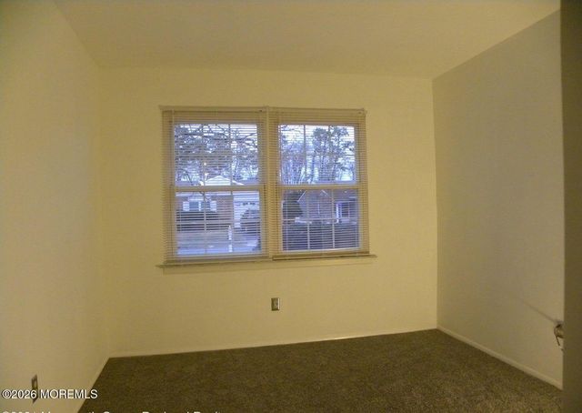 10 Whitecap Way, Brick, NJ 08723