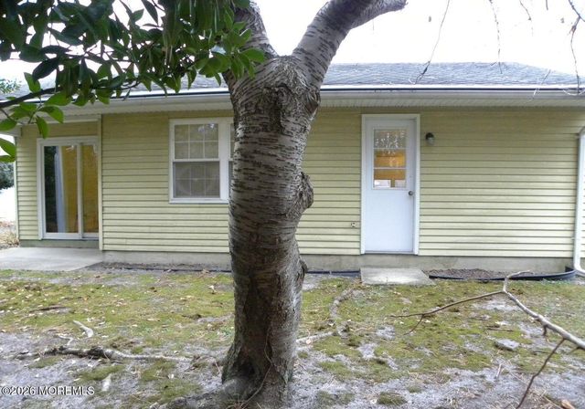 10 Whitecap Way, Brick, NJ 08723