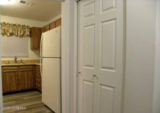 10 Whitecap Way, Brick, NJ 08723