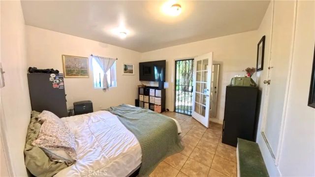 641 Sunnyhill Drive, Los Angeles, CA 90065