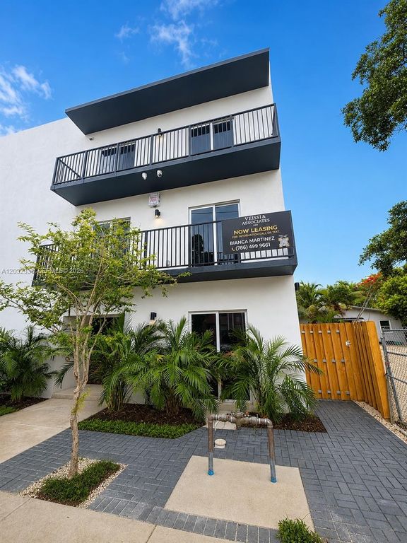 8106 NE 1st Ave 7, Miami, FL 33138